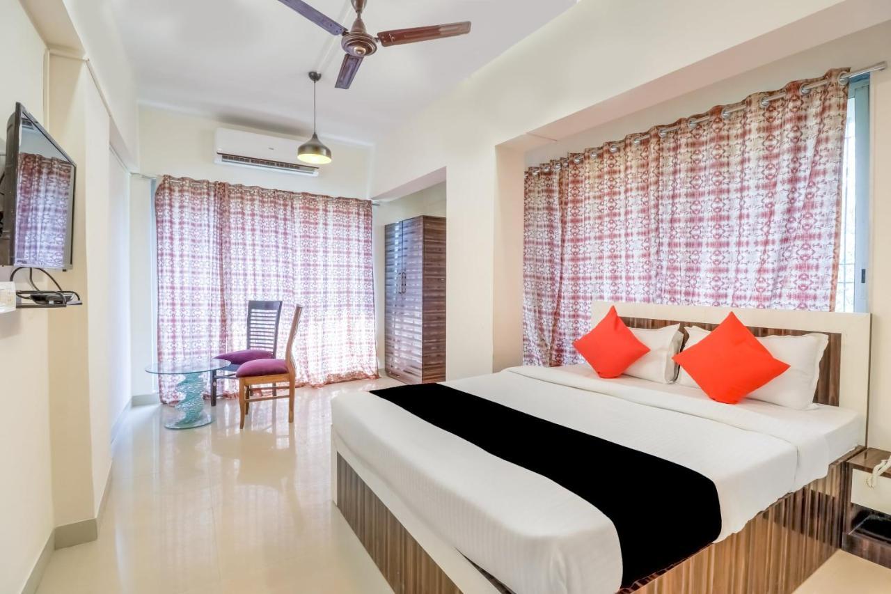 Hotel Crystal Inn Мумбай Екстериор снимка